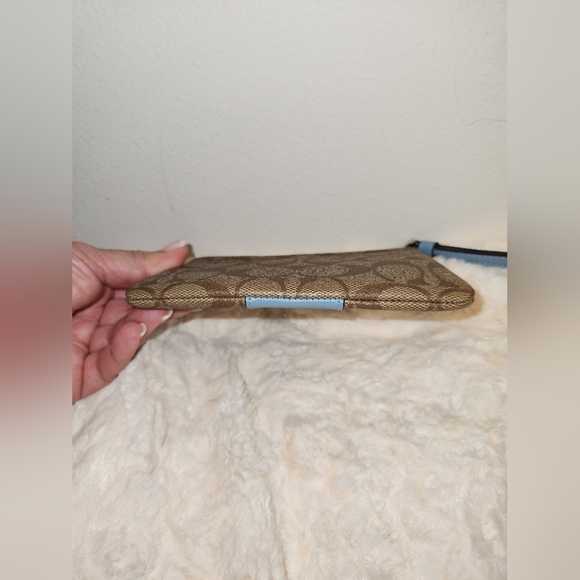 Coach Wristlet EUC - Picture 3 of 4